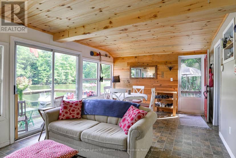 38 Island 130 Severn River, Georgian Bay, photo 7