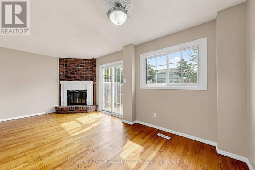 37 Woodsview Avenue — photo 11 of 40