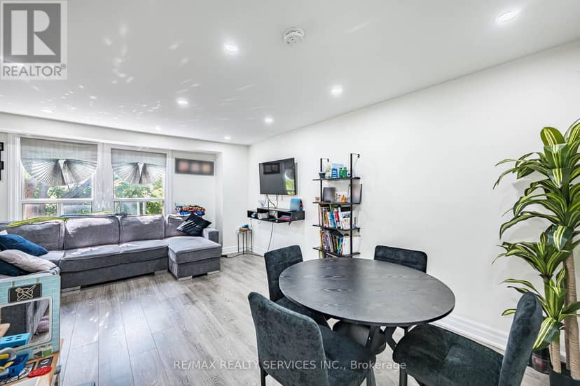 122 - 122 Ellerslie Road — photo 13 of 40