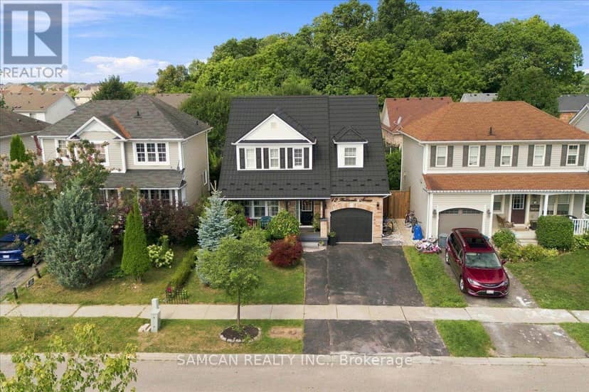 12 Hollinrake Avenue — photo 28 of 36