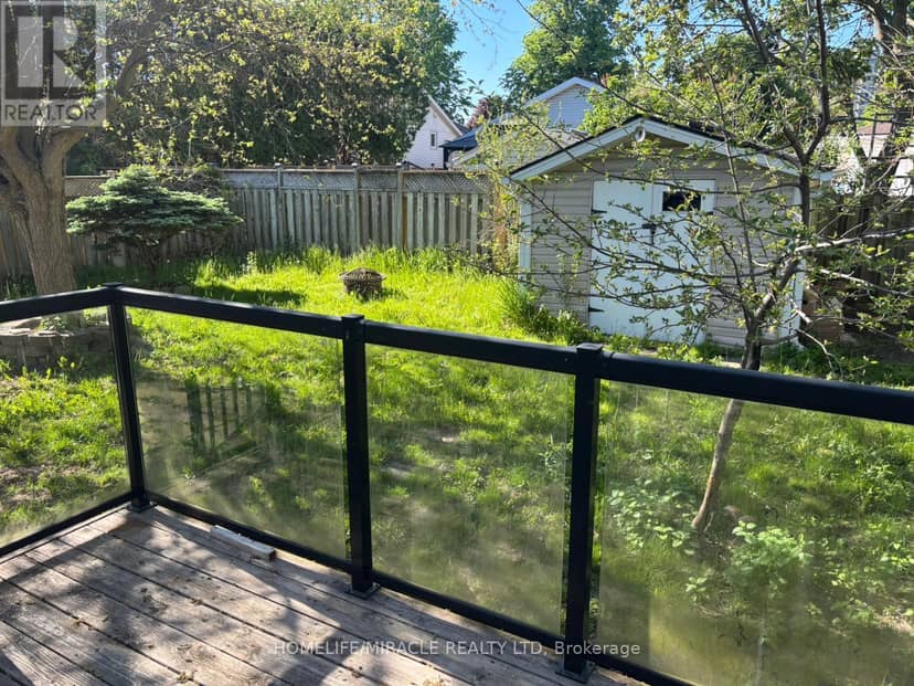87 Renny Crescent — photo 34 of 34