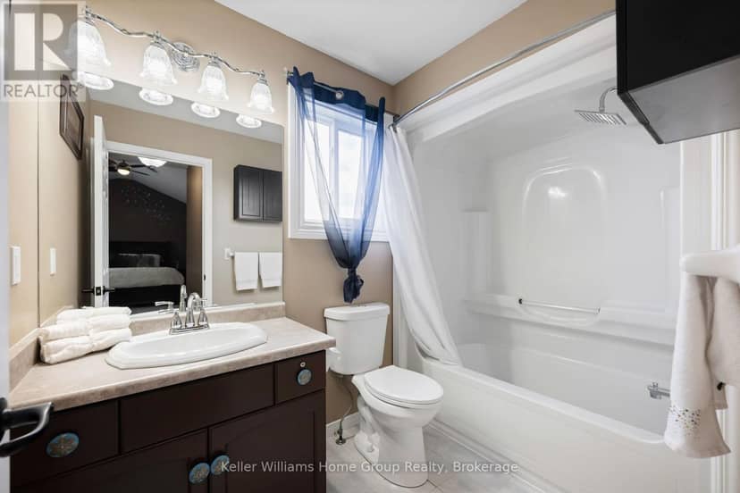 16 Althorp Drive — photo 38 of 40