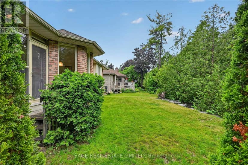 34 Patricia Place — photo 40 of 40