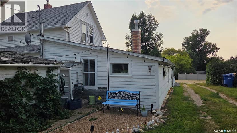 208 2nd AVENUE — photo 31 of 34