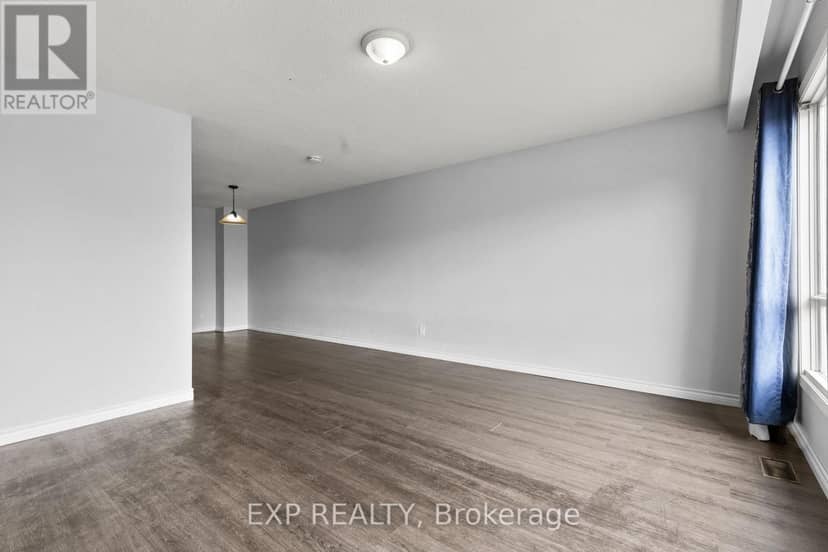 20 Canterbury Drive — photo 3 of 14