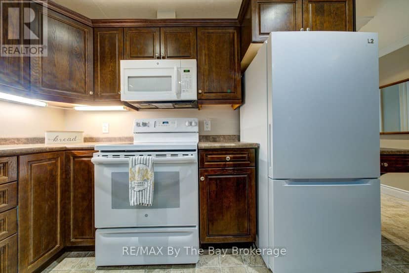 15 Meadow Lane — photo 14 of 40
