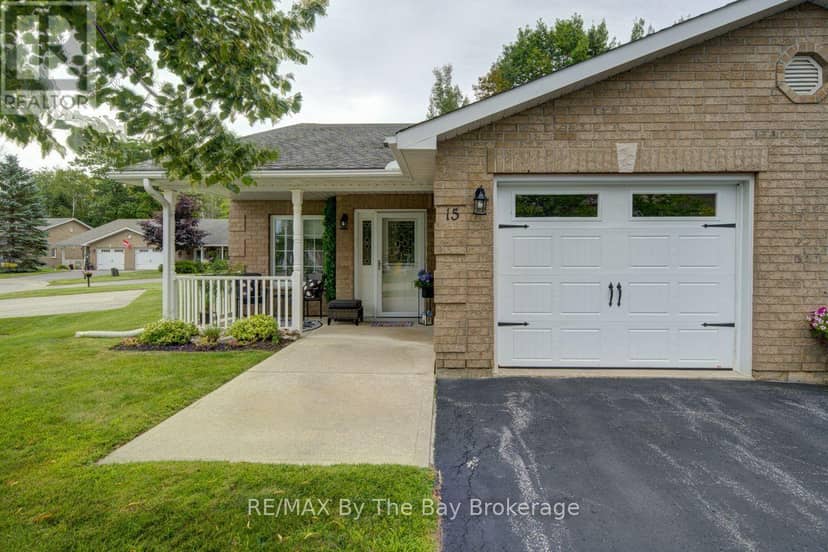 15 Meadow Lane — photo 5 of 40