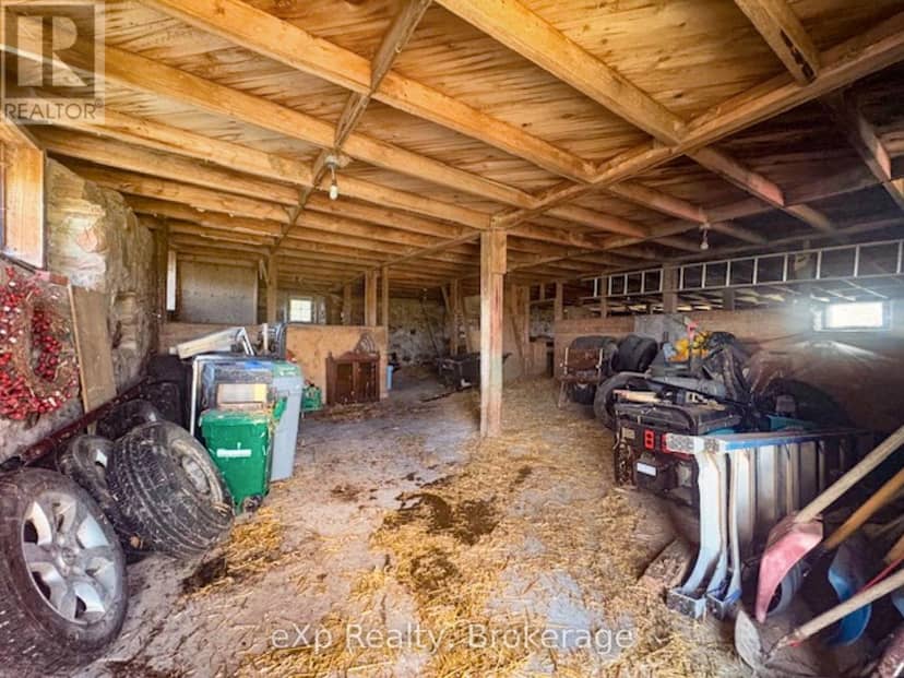 42094 Salem Road — photo 11 of 38