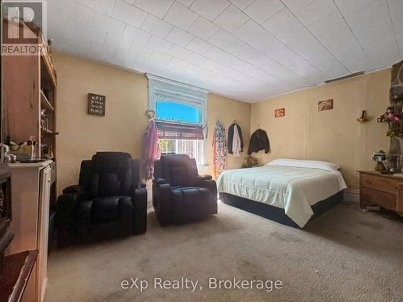 42094 Salem Road — photo 21 of 38