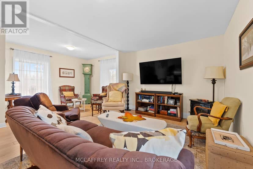 1549 Doyle Road — photo 6 of 40