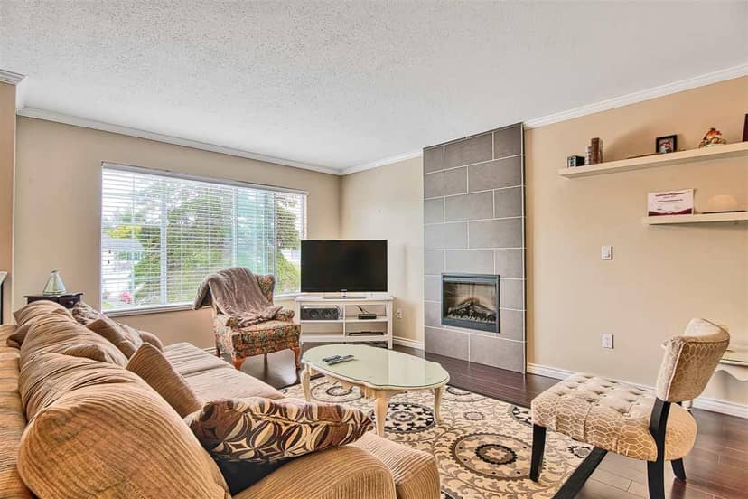 6297 172A STREET, Surrey, photo 2