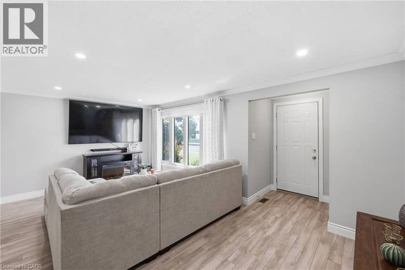 25 FLINT Drive, Kitchener, photo 5