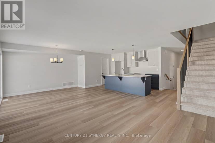 69 Villeneuve Street — photo 11 of 35