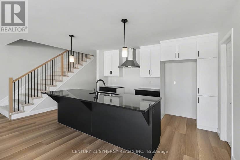 67 Villeneuve Street — photo 9 of 37