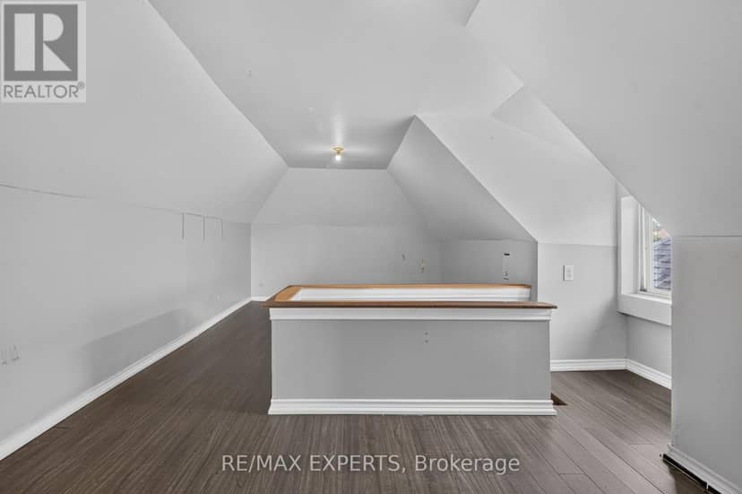 99 Leeming Street — photo 30 of 36