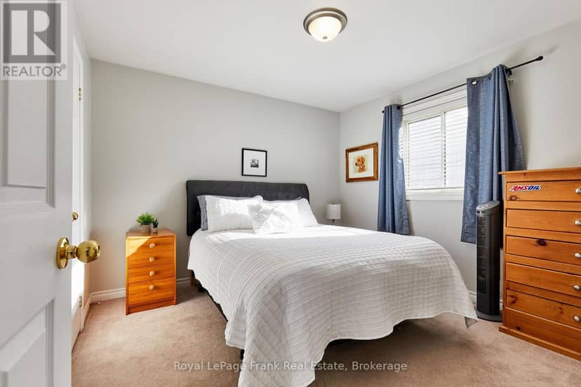 24 Beverly Street — photo 17 of 34