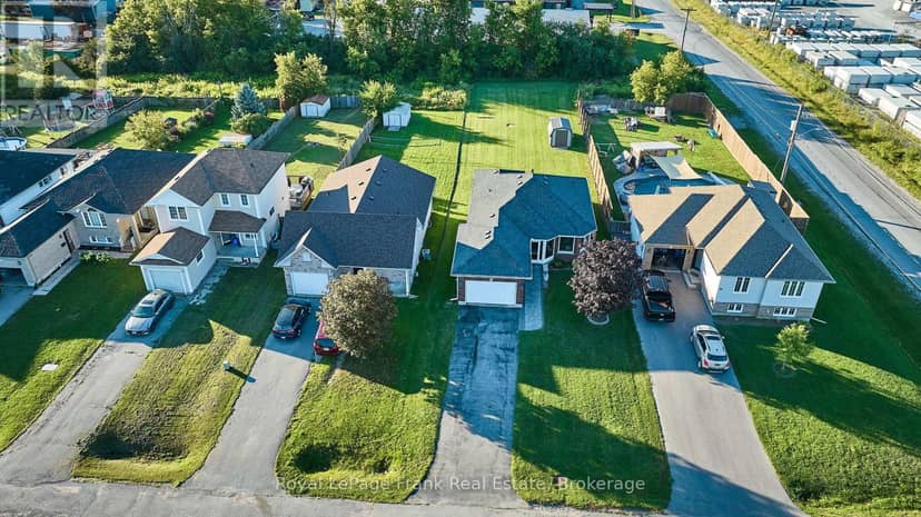 24 Beverly Street — photo 32 of 34