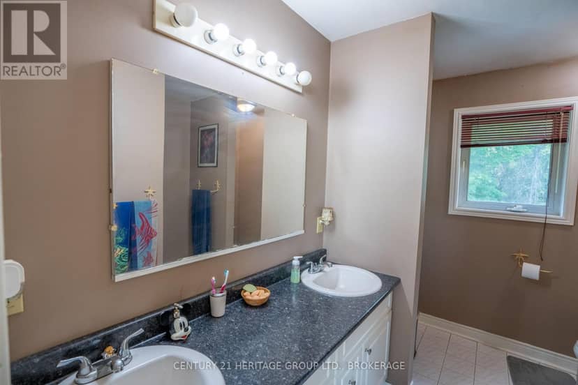 15 Maple View Court — photo 32 of 40