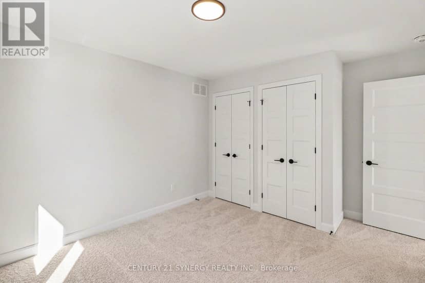 71 Villeneuve Street — photo 28 of 34
