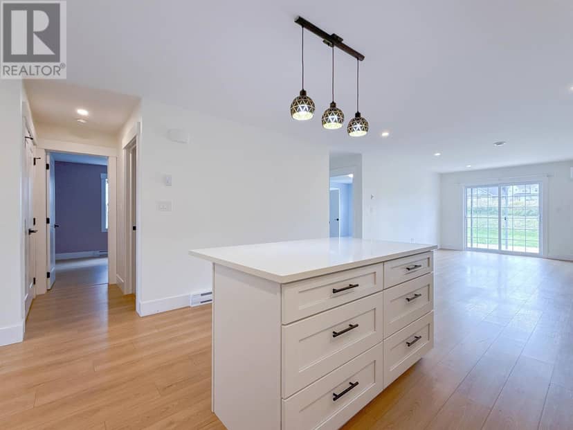 180 Stanmol Drive, West Royalty, photo 3