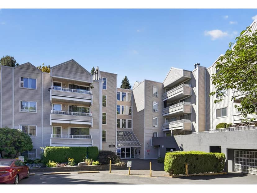 505 9644 134 STREET, Surrey, photo 2