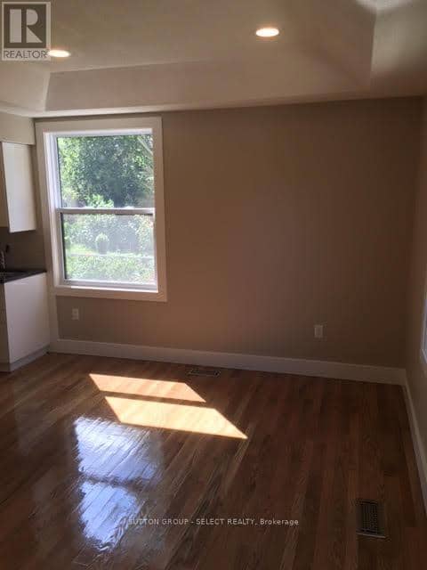 431 South Street — photo 9 of 25