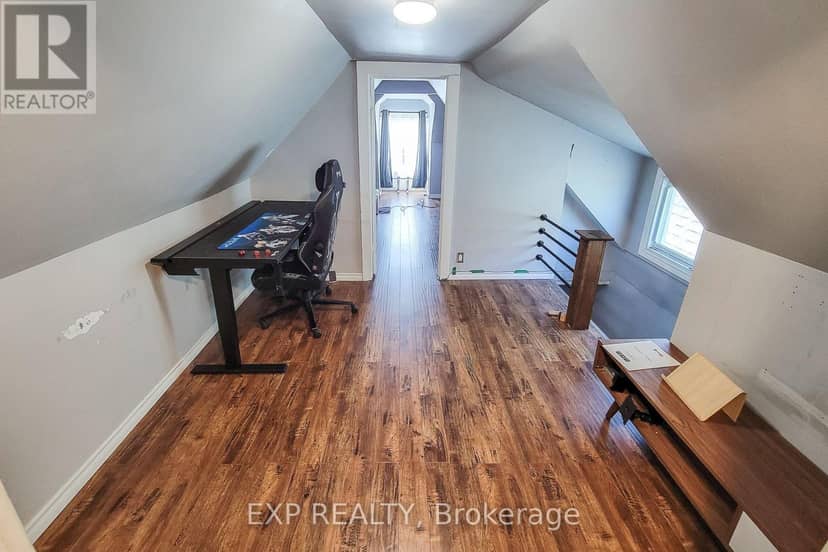 82 Gibson Avenue — photo 14 of 19