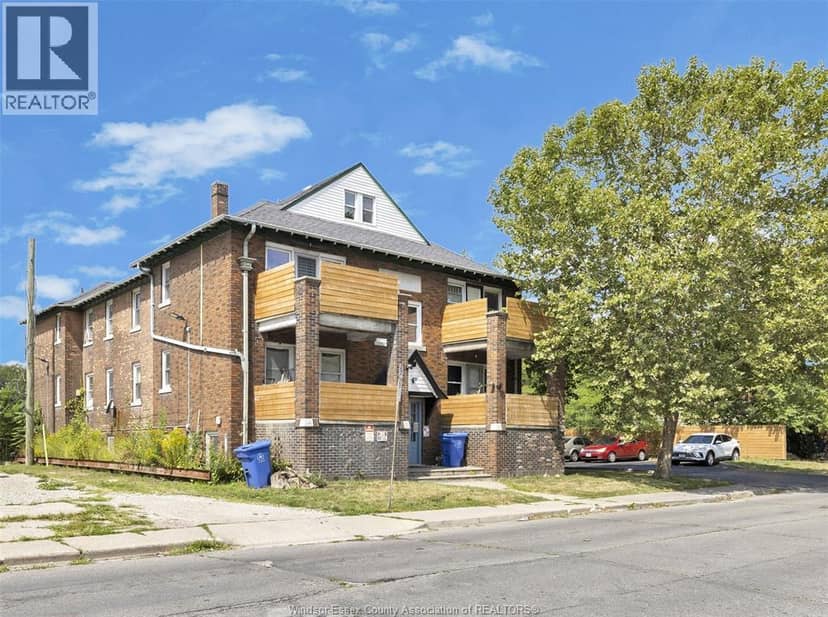 561 Parent Avenue — photo 4 of 31