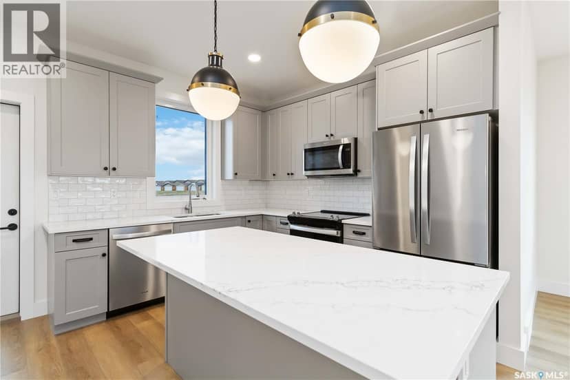 25 105 Hathway CRESCENT — photo 12 of 20