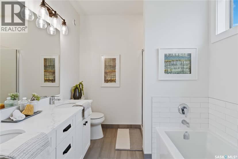 25 105 Hathway CRESCENT — photo 5 of 20