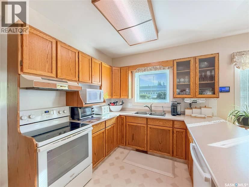 336 Main Street — photo 7 of 30