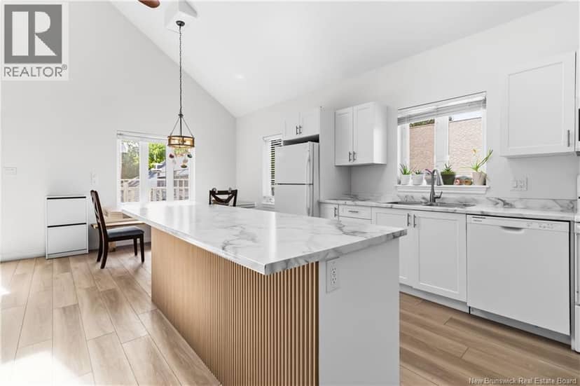 80 Third Avenue — photo 14 of 40