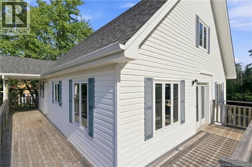 80 Third Avenue, Pointe-Du-Chêne, photo 2