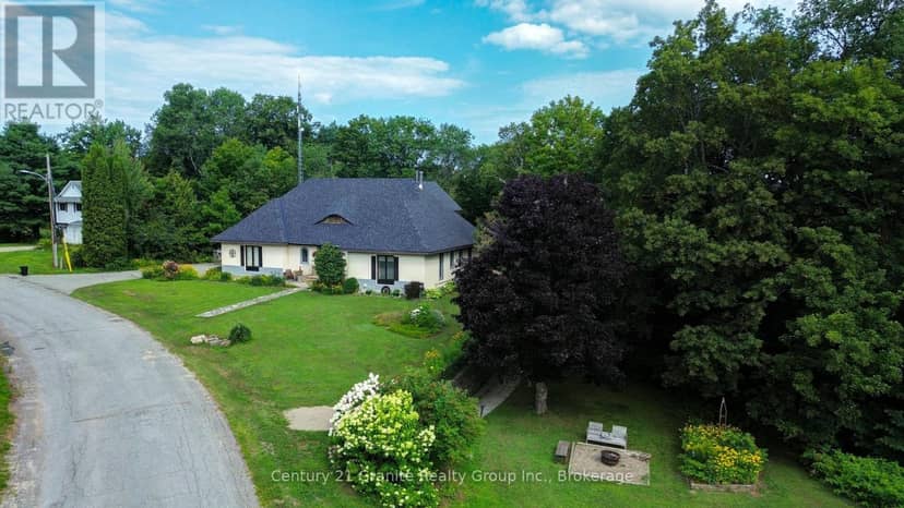 41 Maple Street, Bancroft, photo 2