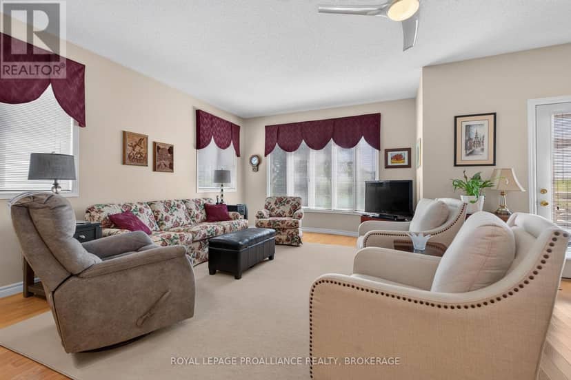 86 Abbey Dawn Drive — photo 9 of 40