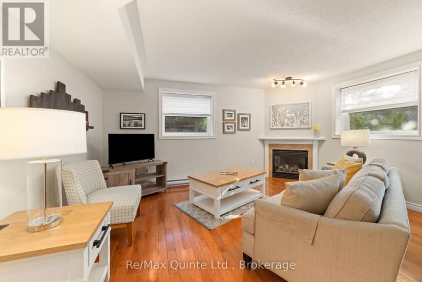 8 Mount Pleasant Road — photo 31 of 40