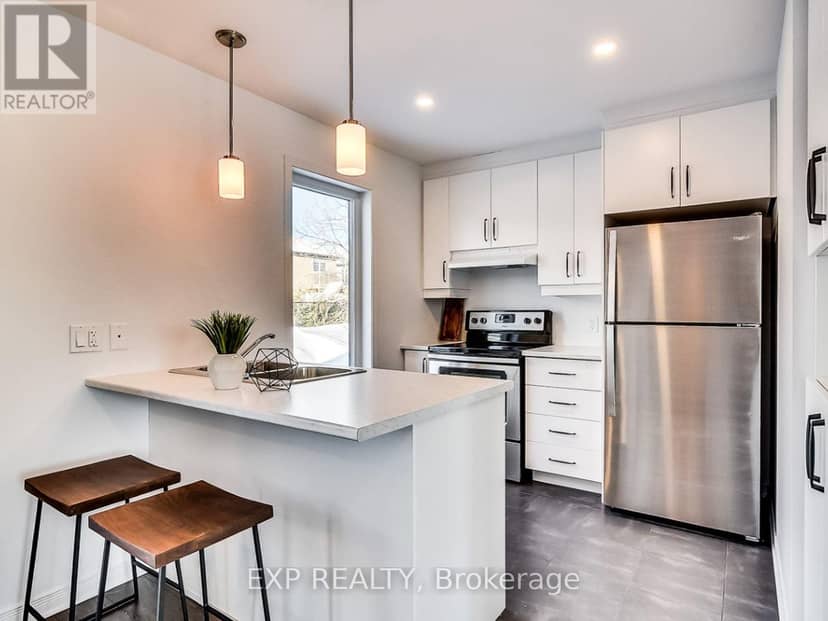 255 Carpe Street — photo 7 of 17