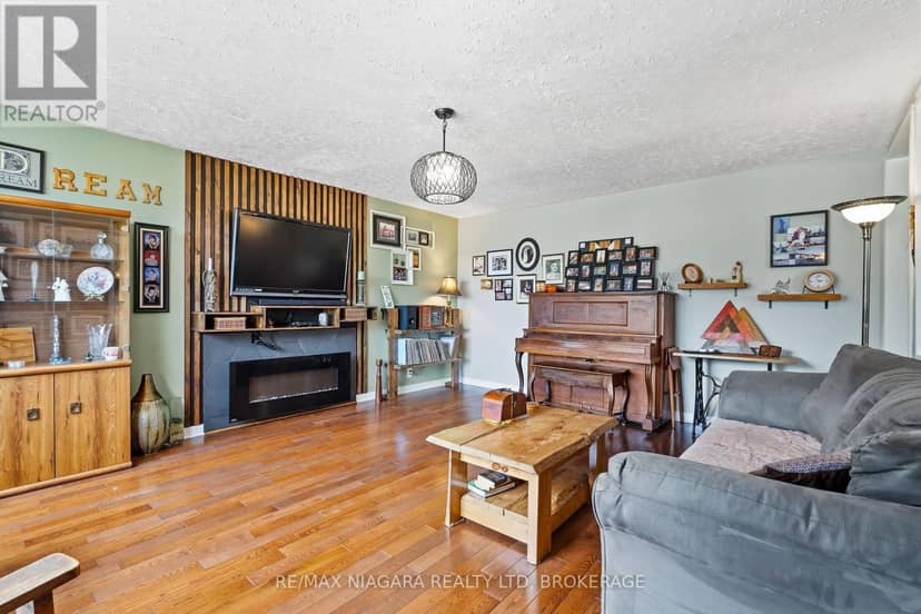 1470 Killaly Street E — photo 11 of 40