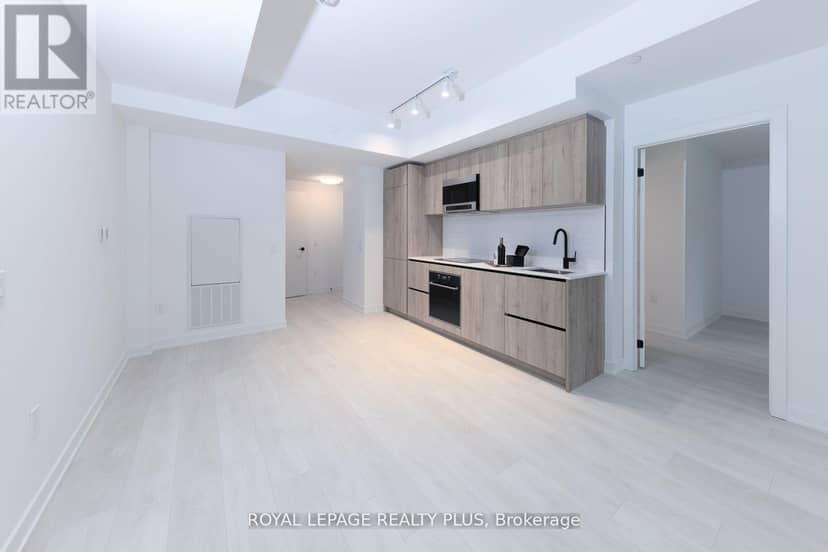 206S - 127 Broadway Avenue S — photo 7 of 24