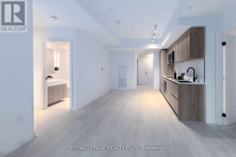 206S - 127 Broadway Avenue S — photo 8 of 24