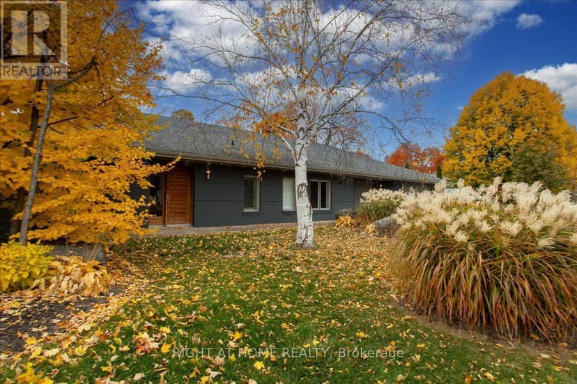 88 Cook Street, Barrie, photo 2