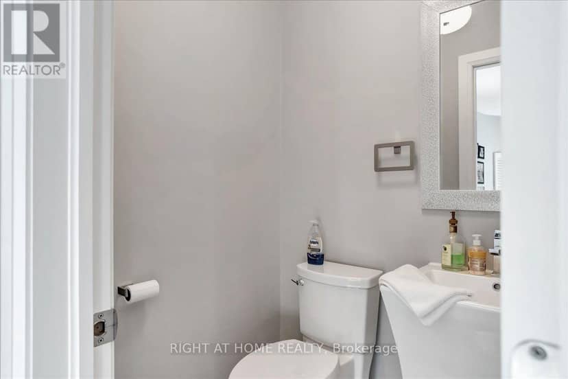 88 Cook Street, Barrie, photo 8