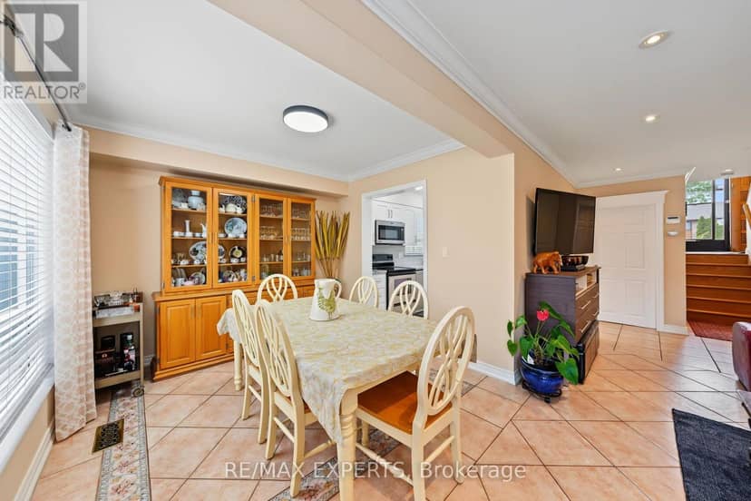 37 St Lucie Drive — photo 10 of 36