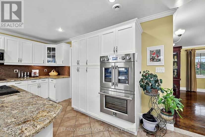 31 Hillside Drive — photo 14 of 40