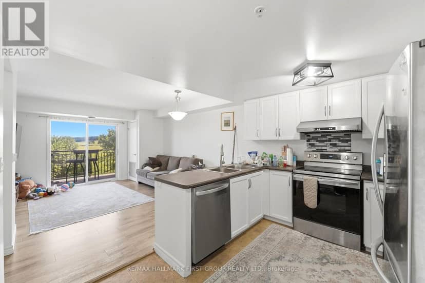 403 - 19 Waterford Drive — photo 4 of 25