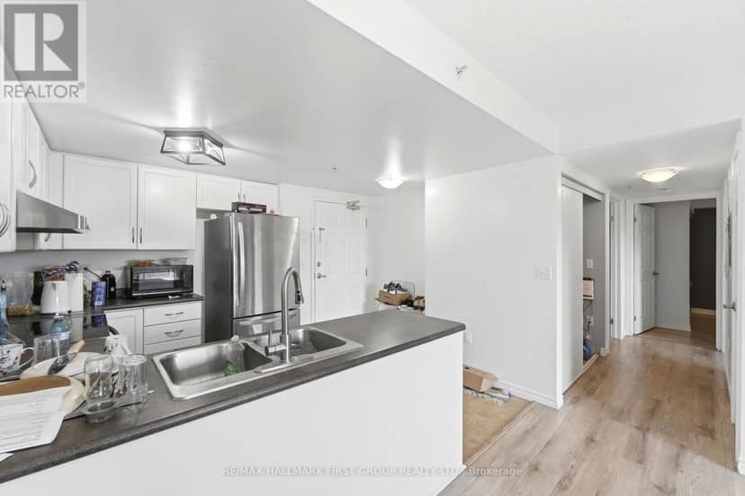 403 - 19 Waterford Drive — photo 6 of 25
