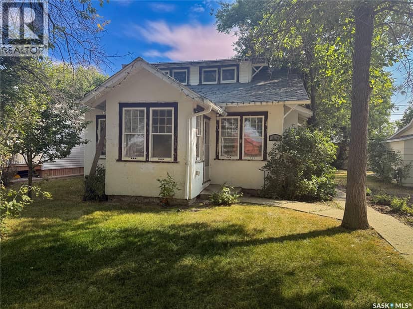 512 1st STREET W, Shaunavon
