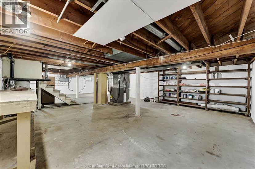 864 MCNAUGHTON AVENUE East — photo 32 of 37