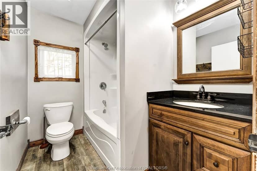864 MCNAUGHTON AVENUE East — photo 15 of 37