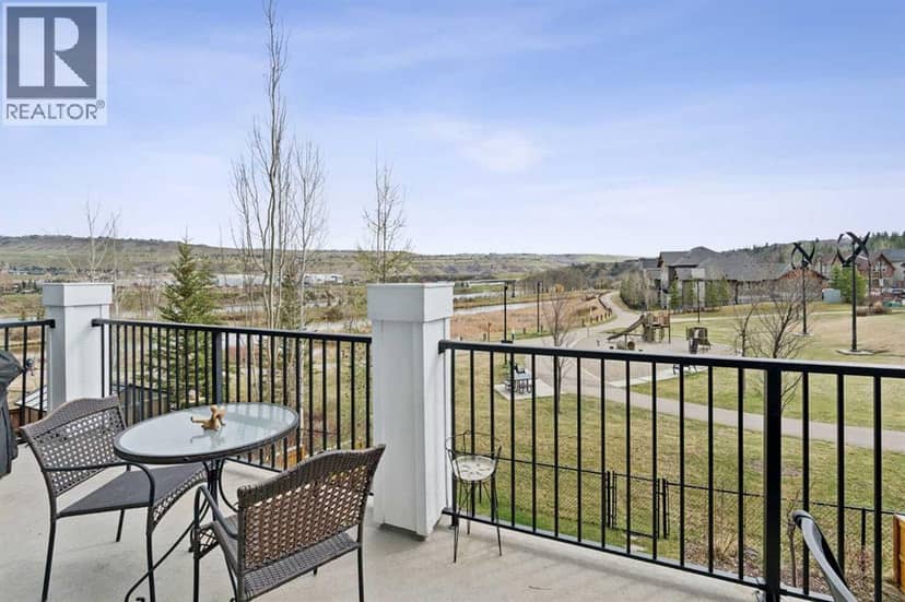 14 Riviera View, Cochrane, photo 3